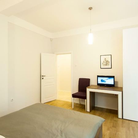 Solunska Apartment Sofia Bagian luar foto